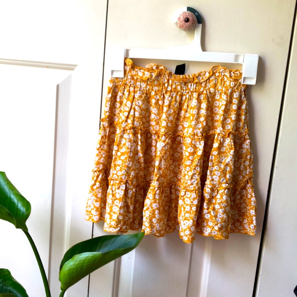 Yellow flower print mini skirt